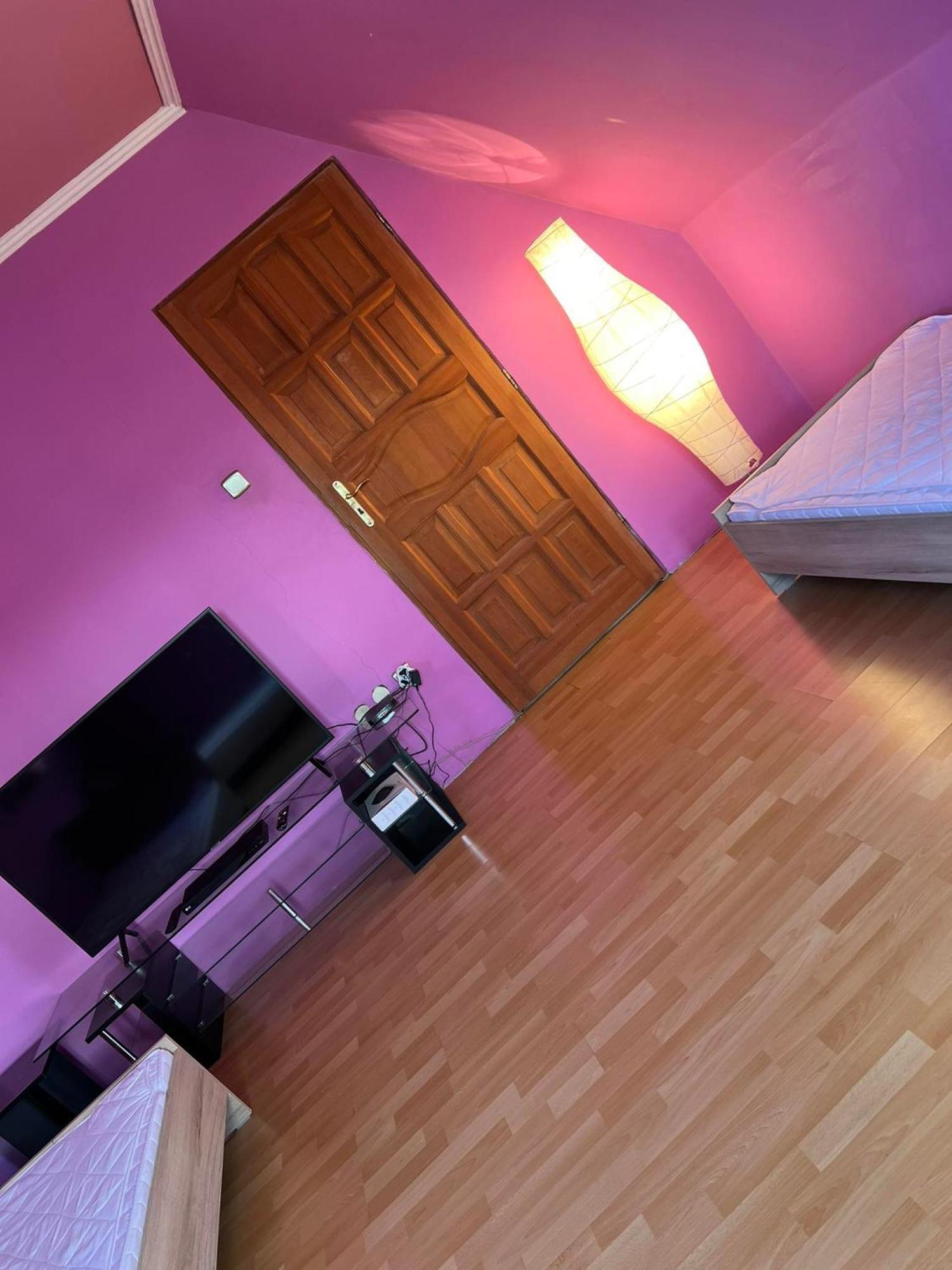 Vandrerhjem Bianka & Car Rent Budapest